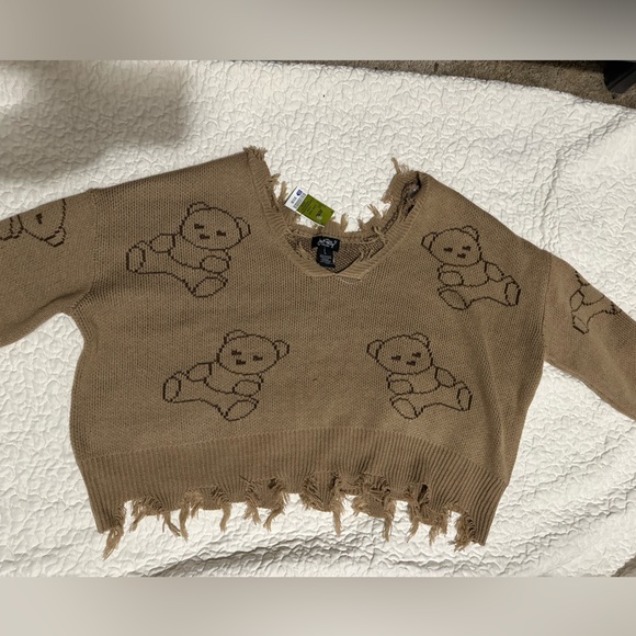 Distressed TEDDY BEAR SWEATER (OVERSIZED) - Picture 3 of 6